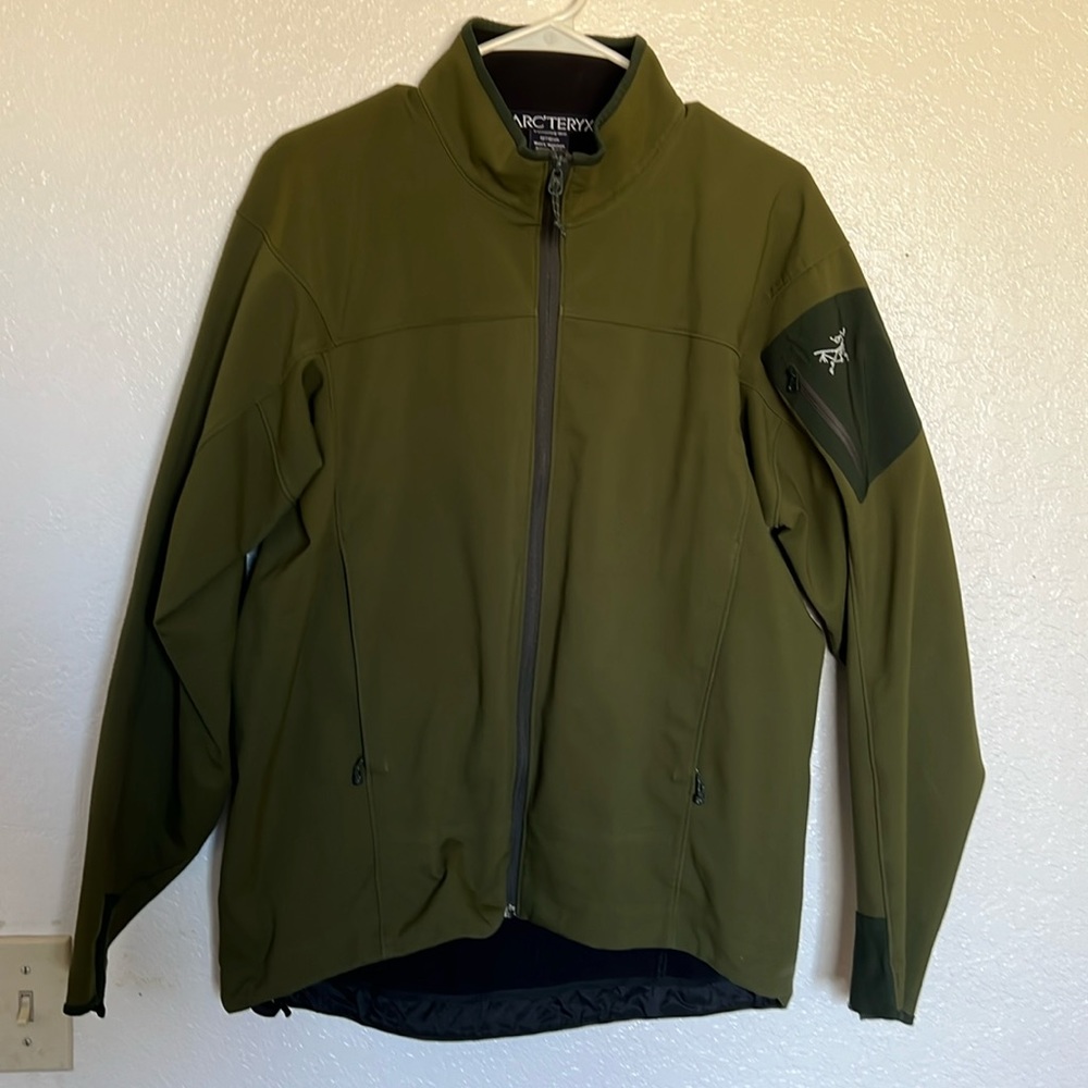 Arcteryx Épsilon AR Softshell